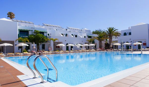 ../../holiday-hotels/?HolidayID=164&HotelID=330&HolidayName=Spain+%2D+Canary+Islands-Spain+%2D++Canary+Islands+%2D+Lanzarote+%2D+The+Intriguing+Island+-&HotelName=Hotel+Gloria+Izario+">Hotel Gloria Izario 