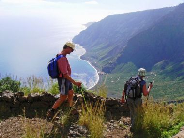 trek holidays